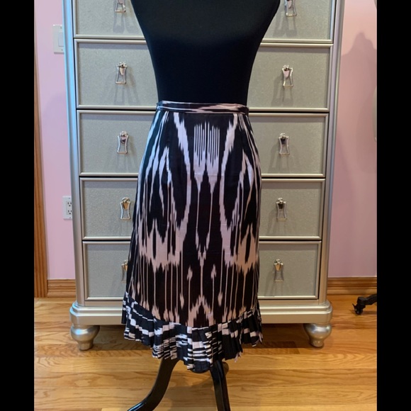 Custom Made High Quality Pure Silk Skirt - Picture 2 of 13